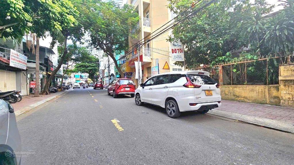 Bán đất đẹp 271,2m2 ngang 10m giá 65 tỷ. mặt đường đống đa gần tô hiến thành. trung tâm nha trang