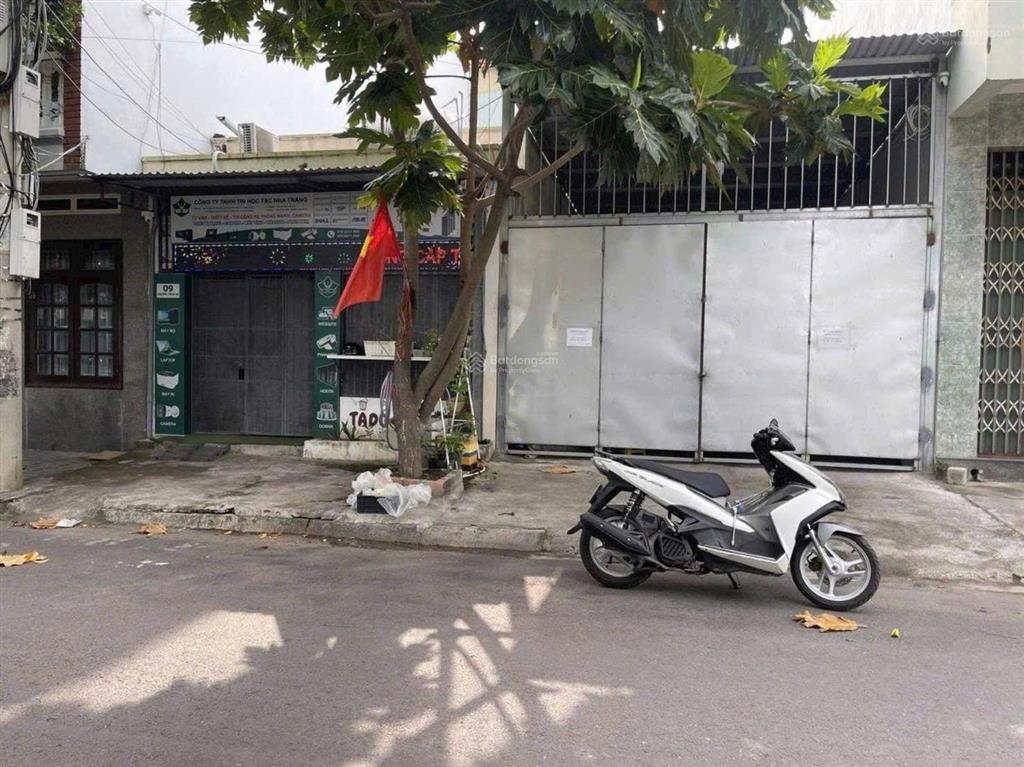Bán đất tặng nhà cấp 4 mặt đường hoàng tăng bí 70,4m2 ngang 4,7m giá 7,1 tỷ. bắc nha trang