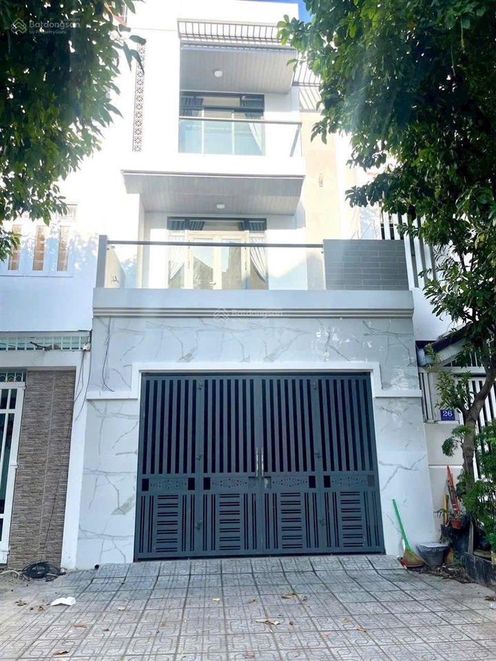Bán nhà 3 tầng 1 tum đường thích quảng đức phước long b. 102,5m2 ngang 5m chỉ 10,9 tỷ. sổ hoàn công