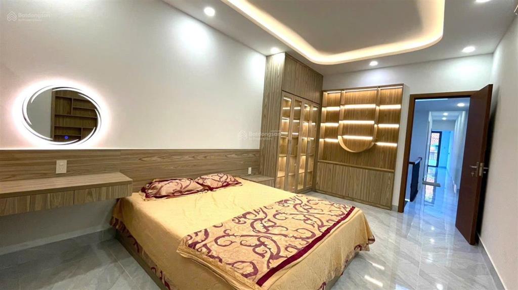 Bán nhà 2 tầng gần biển hẻm ô tô thông hoàng diệu  dã tượng  nguyễn tri phương. 97,4m2 chỉ 7,3 tỷ