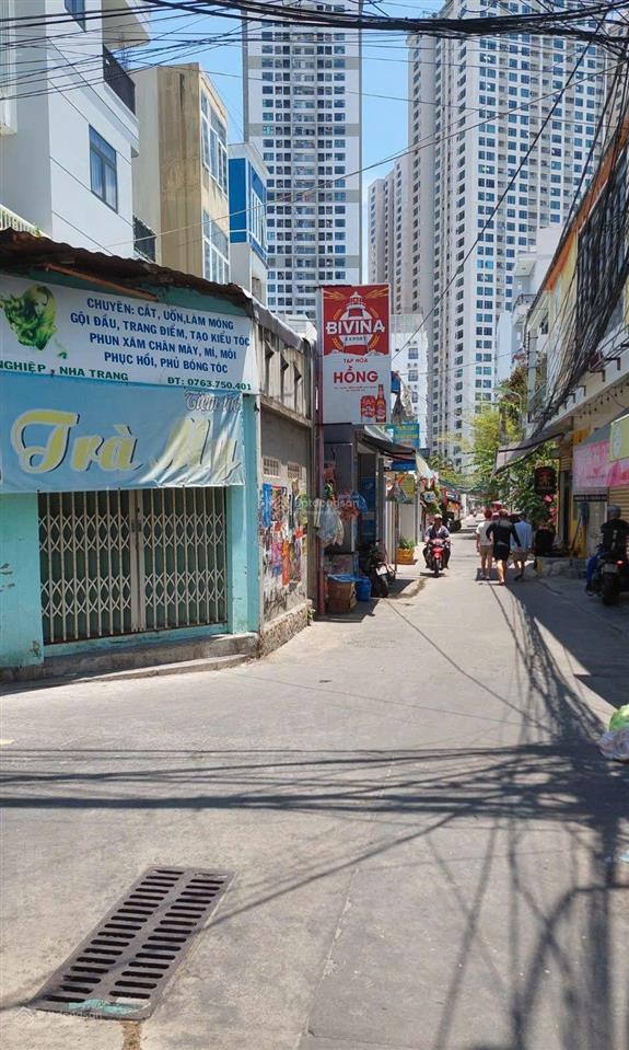 Bán đất gần biển 181,7m2 ngang 6m chỉ 15,5 tỷ. mặt đường đoàn trần nghiệp. vĩnh phước.bắc nha trang