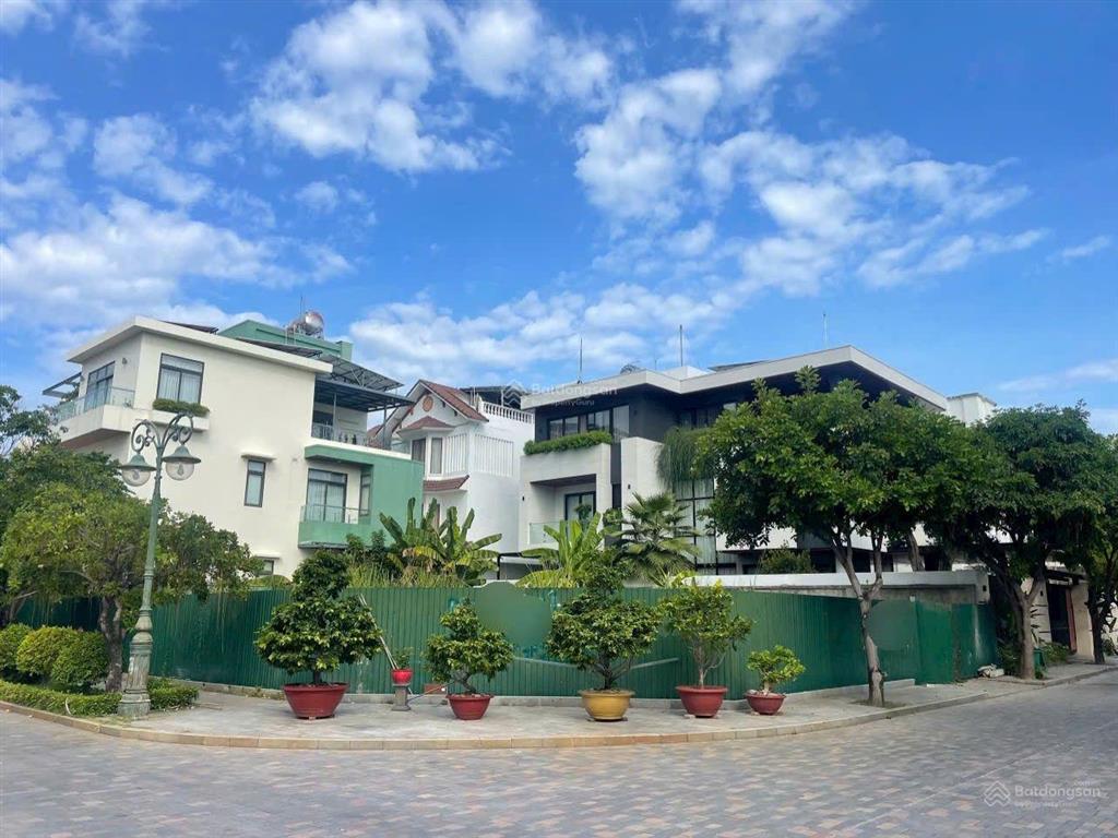 Đất biệt thự vip 1 vcn phước hải 397m2 ôm góc 38m chỉ 75tr/m2. khu an ninh 24/7. view sông