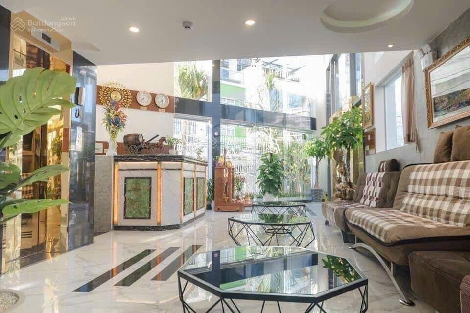 Bán khách sạn 8 tầng 21 phòng góc 2 mặt đường 5m. dt 151m2 giá 35 tỷ. nguyễn thiện thuật nối dài