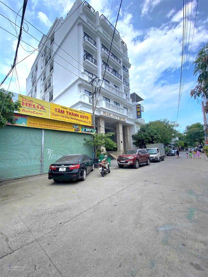 Bán 360m2 ngang 8,44m giá chỉ 21,6 tỷ. 2 mặt đường trước sau đường lương thế vinh. nha trang