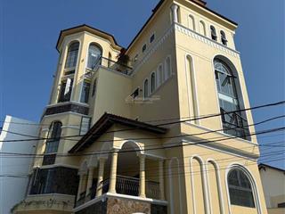 Cho thuê nhà 4 tầng góc 2 mặt đường lý nam đế. nha trang. 140m2 giá 70tr/tháng.