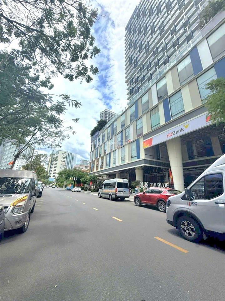 Bán nhà 4 tầng 58,7m2 giá 22 tỷ. góc 2 mặt đường trầng hưng đạo, trung tâm tp nha trang, gần biển