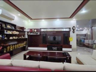 Bán nhà 4 tầng kinh doanh mặt tiền đường 2/4 phường nha trang. 147,3m2 giá 27 tỷ.