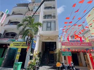 Bán khách sạn gần biển trần phú. dt 91,3m2. 7 tầng 18 phòng giá 25 tỷ. đang cho thuê 70tr/tháng.