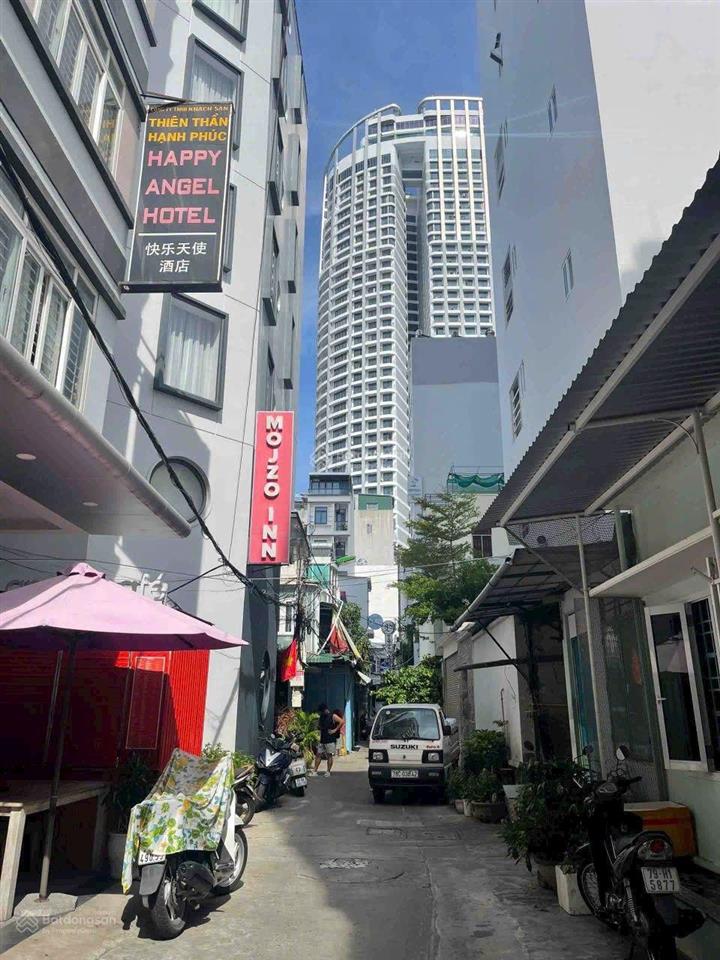 Bán tòa nhà 7 tầng 14 phòng khép kín. 65,3m2 ngang 4,6m chỉ 14 tỷ. hẻm nguyễn thiện thuật.nha trang