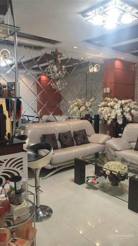 Bán nhà 4 tầng 100,11m2 ngang 4,6m chỉ 17,2 tỷ. mặt đường trần quý cáp trung tâm nha trang