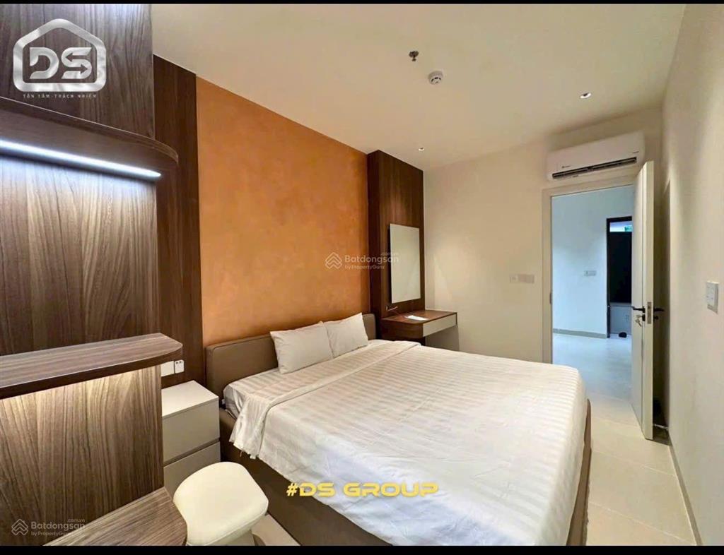 Bán tòa căn hộ 7 tầng 18 phòng. 138m2 ngang 6m giá 33 tỷ. đường đặng huy trứ. phường nha trang
