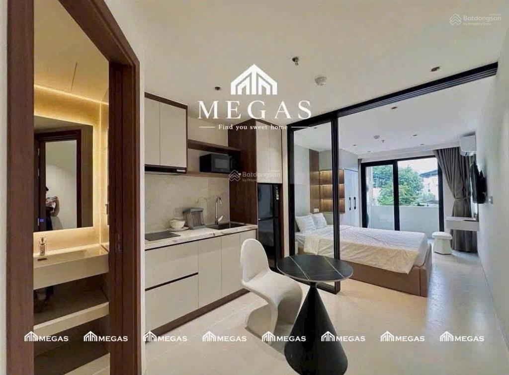Bán tòa căn hộ 7 tầng 18 phòng. 138m2 ngang 6m giá 33 tỷ. đường đặng huy trứ. phường nha trang