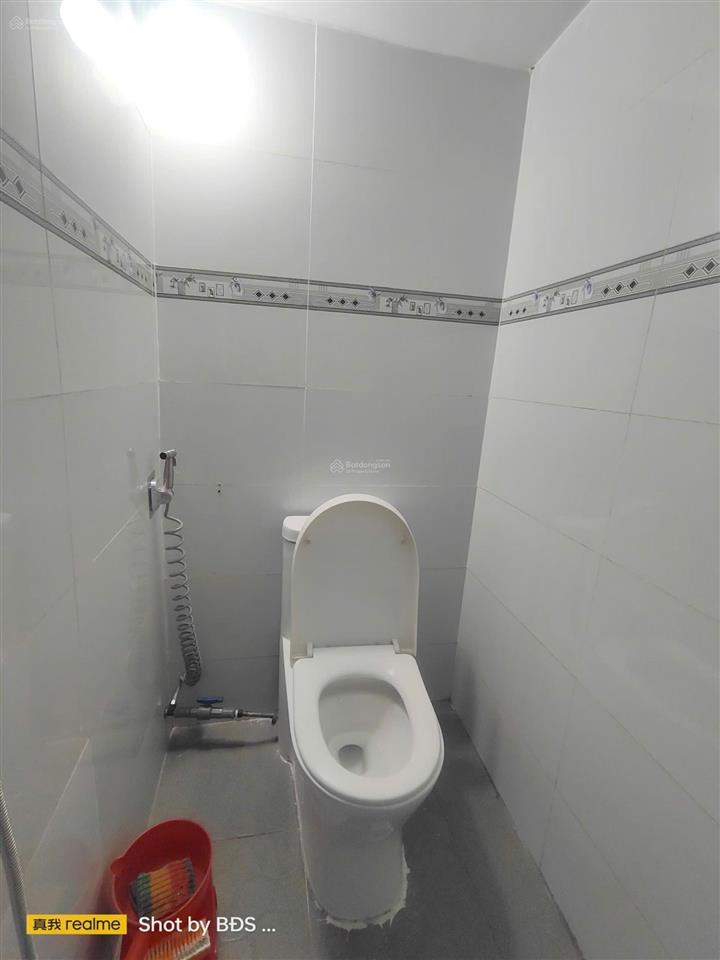 Bán nhà kế vạn phúc gần hẻm xe hơi 2pn 2wc