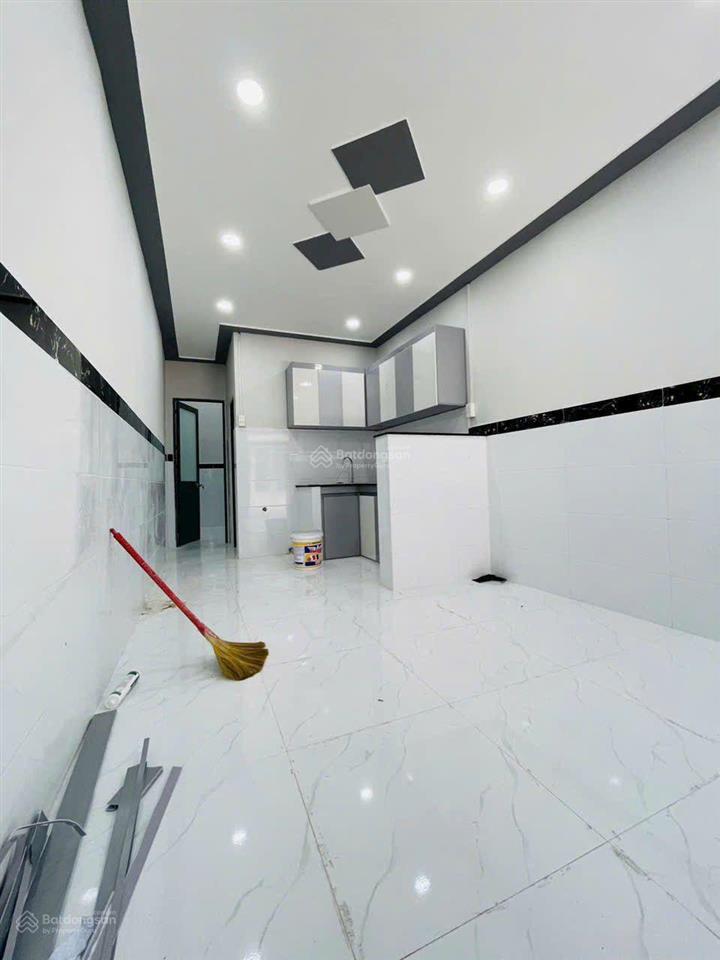 Bán nhà sổ hồng chung mua bán vi bằng