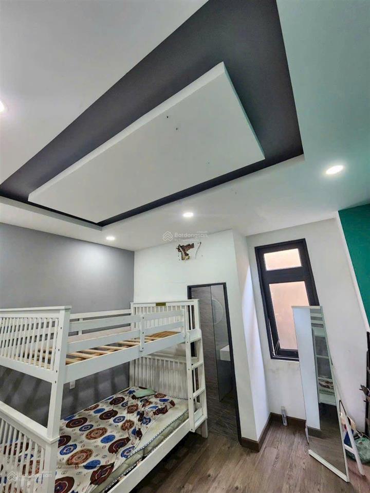 Bán nhà 4 tầng hẻm xe hơi 4pn 3wc khu vip gần gigamall