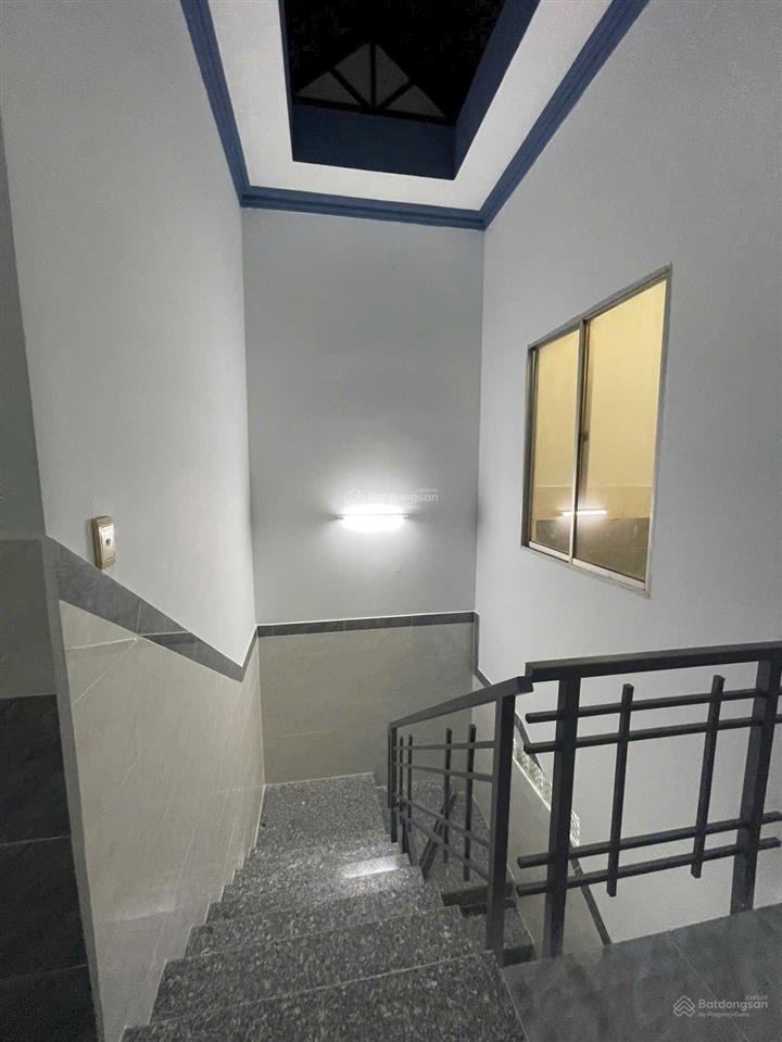 Bán nhà 2 tầng siêu đẹp gần chợ hiệp bình