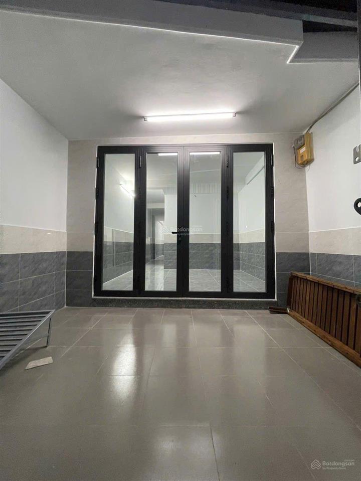 Bán nhà 2 tầng siêu đẹp gần chợ hiệp bình