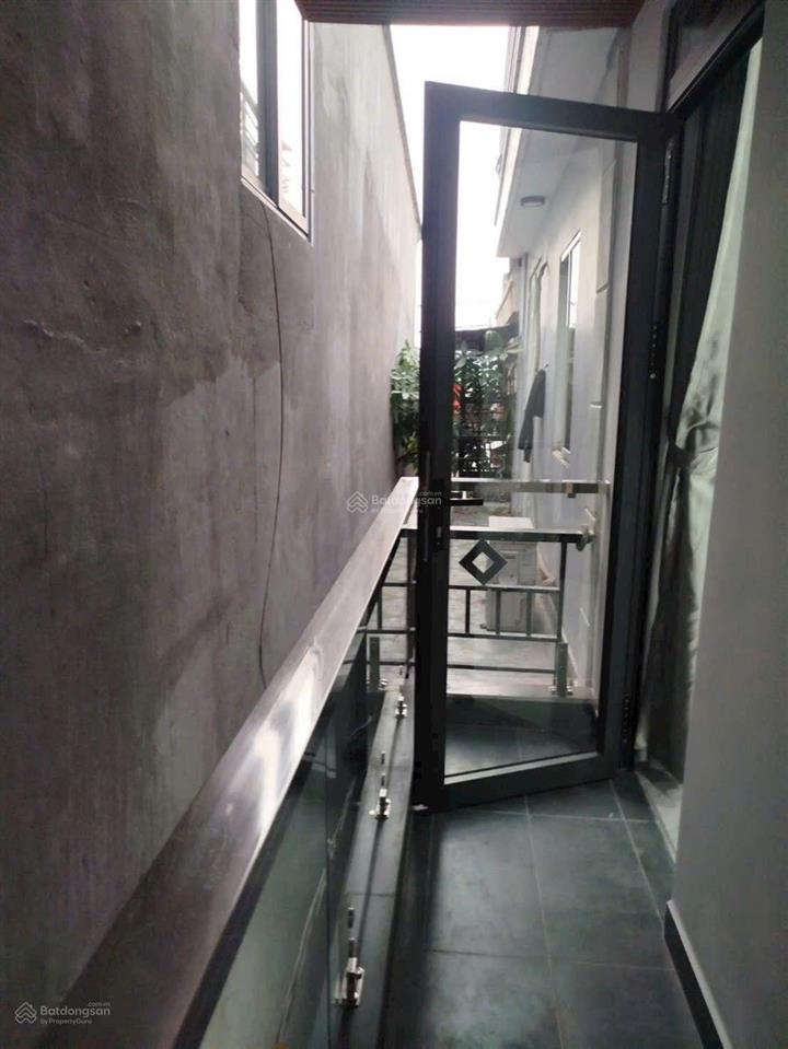 Bán nhà nhỏ 2 tầng 2pn gần chợ hiệp bình