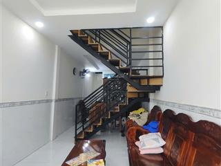 Bán nhà 2 tầng 2pn 2wc sổ hồng riêng hoàn công
