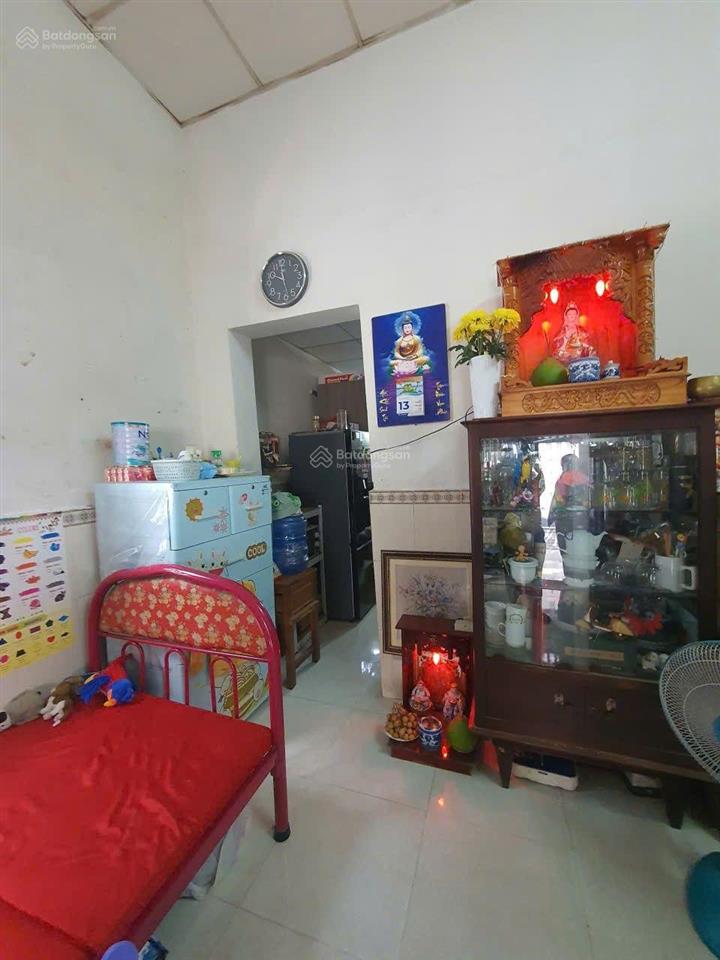 Bán nhà 1 trệt 1 lững 2pn gần chợ hiệp bình