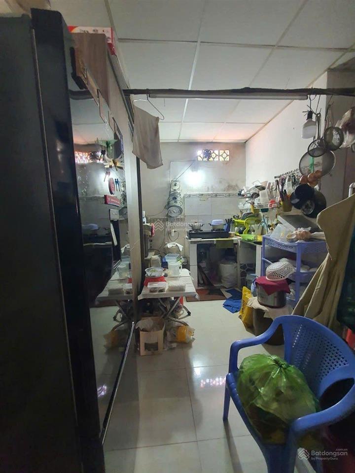 Bán nhà 1 trệt 1 lững 2pn gần chợ hiệp bình