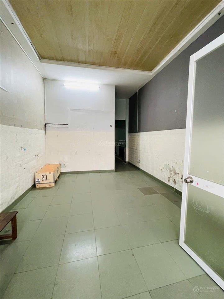 Bán nhà cấp 4 cũ phía bên sông gigamall, phường hiệp bình chánh
