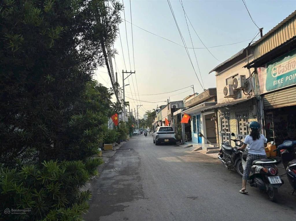 Bán nhà hẻm xe hơi thông 62m2 nhà 1 trệt 1 lửng