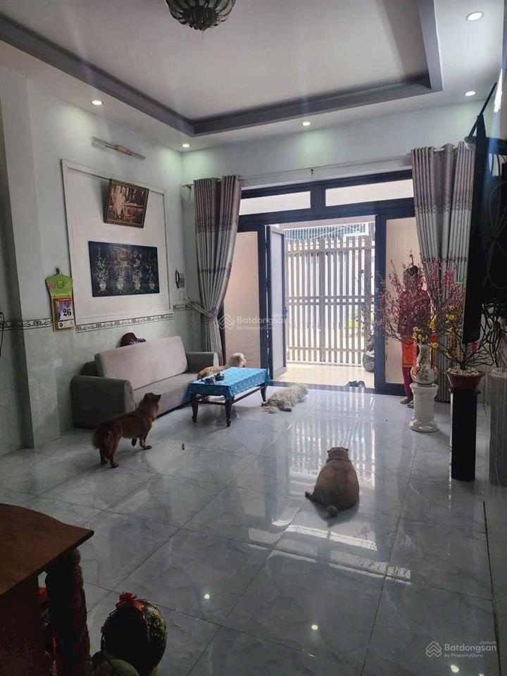 Bán nhà hẻm xe hơi thông 62m2 nhà 1 trệt 1 lửng