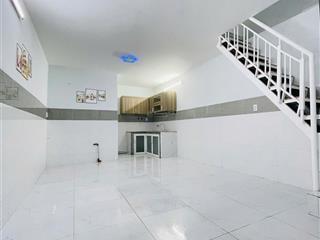 Bán nhà đẹp ngay cầu ông dầu ql13 gần chợ bình triệu, đại học luật