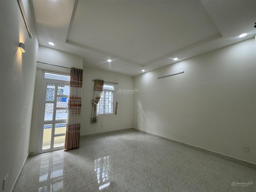Bán nhà 2 tầng hẻm xe hơi 7 chỗ, gần vạn phúc, ql13