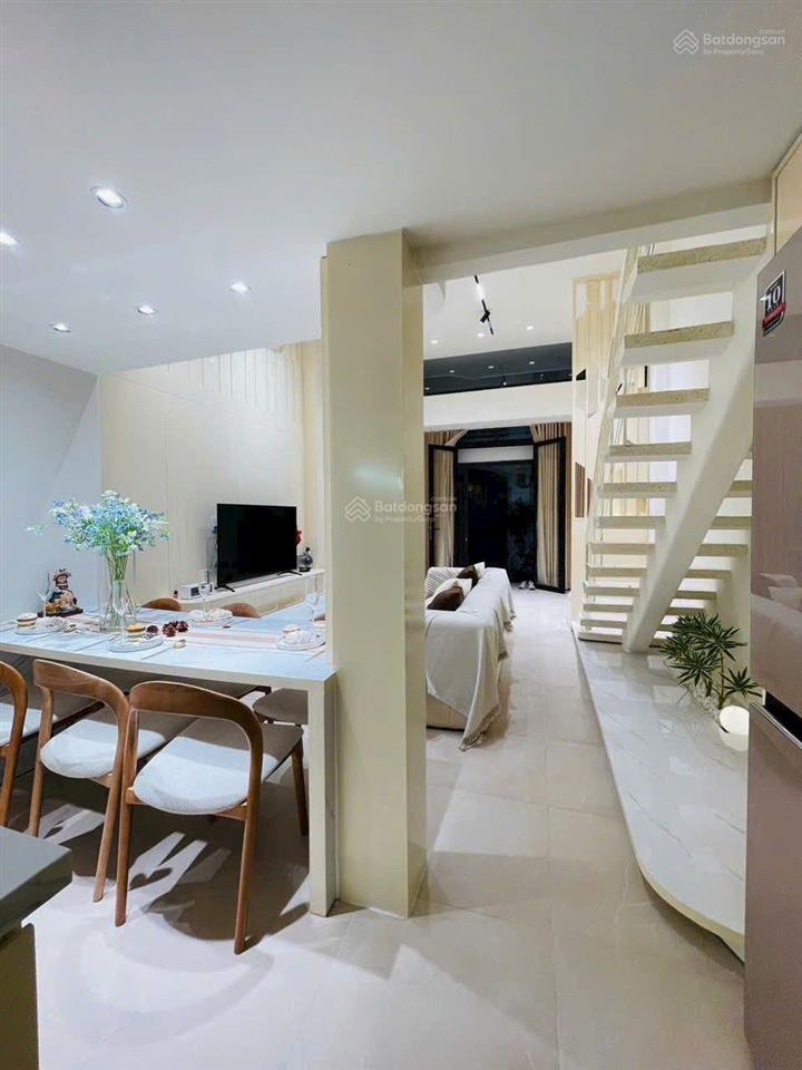 Cho thuê nhà 4 tầng full nội thất đường lý chính thắng