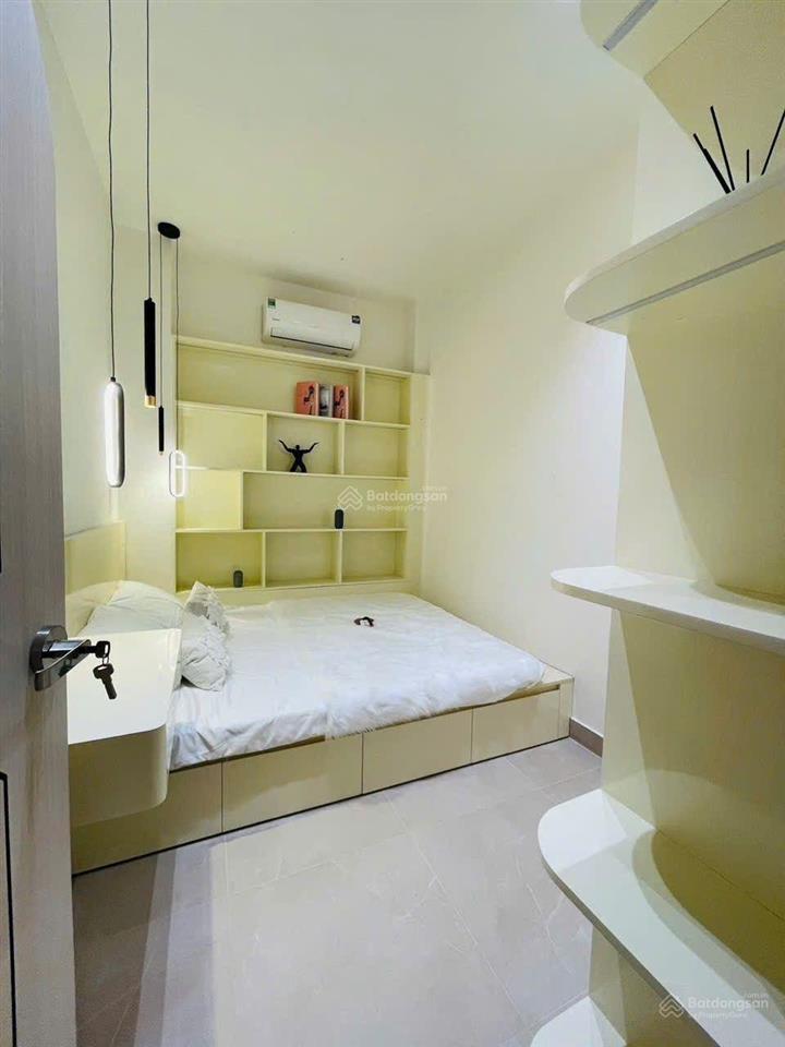 Cho thuê nhà 4 tầng full nội thất đường lý chính thắng