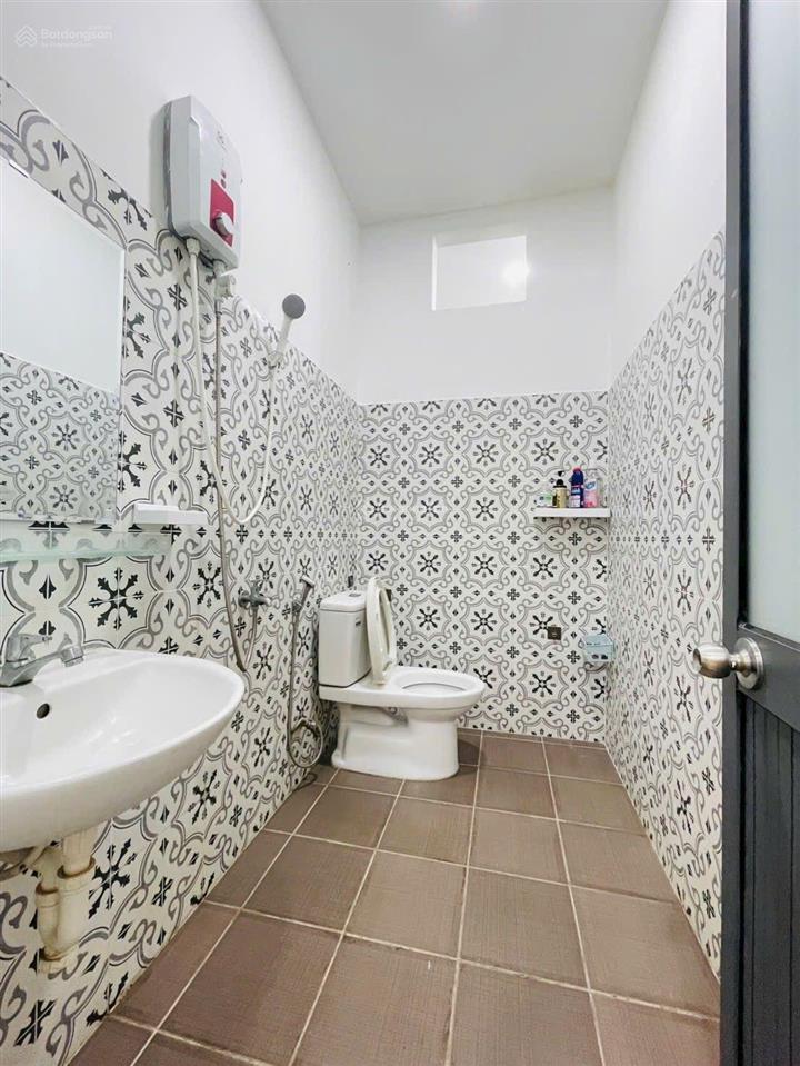 Bán nhà 3 tầng phía bên sông gigamall, phường hiệp bình chánh