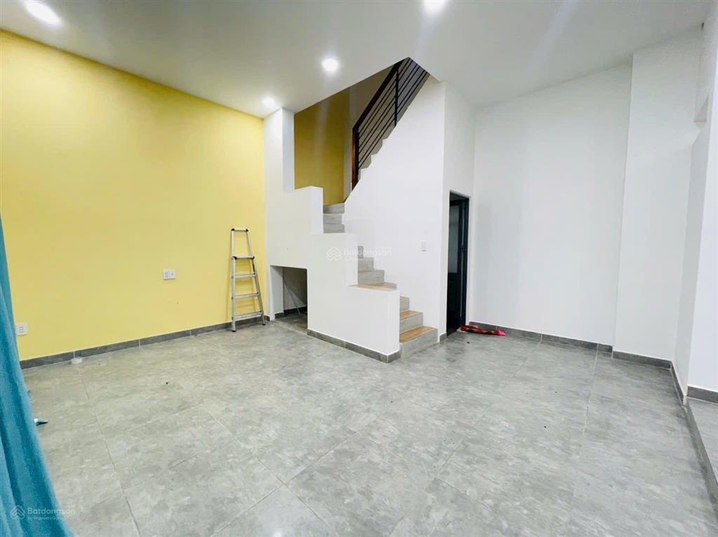 Bán nhà 3 tầng phía bên sông gigamall, phường hiệp bình chánh