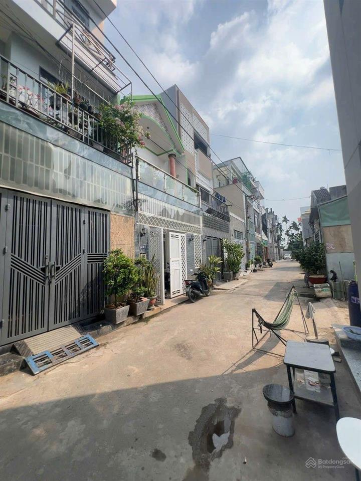 Bán nhà siêu hiếm 4 tầng hẻm xe tải 8m thông tứ hướng