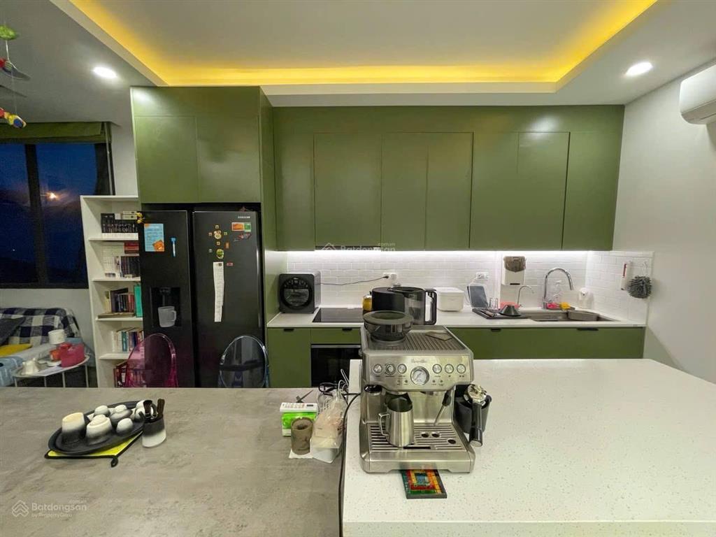 Bán gấp nhà 7 tầng mp thụy khuê đoạn đầu phố. dt150m2,mt6m,thang máy.kd sầm uất.giá chào 58 tỷ