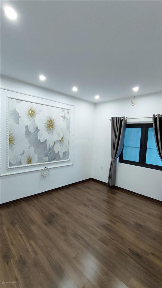 Nhà đẹp sân cổng riêng ngõ 128 an đà xe oto 5 tạ đỗ cách nhà 40m