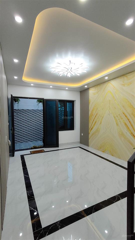Nhà đẹp sân cổng riêng ngõ 128 an đà xe oto 5 tạ đỗ cách nhà 40m