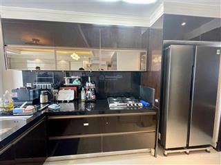 Cho thuê căn 3pn 2wc giá chỉ 19tr/th tại de capella ngay lương định của, có slot ô tô