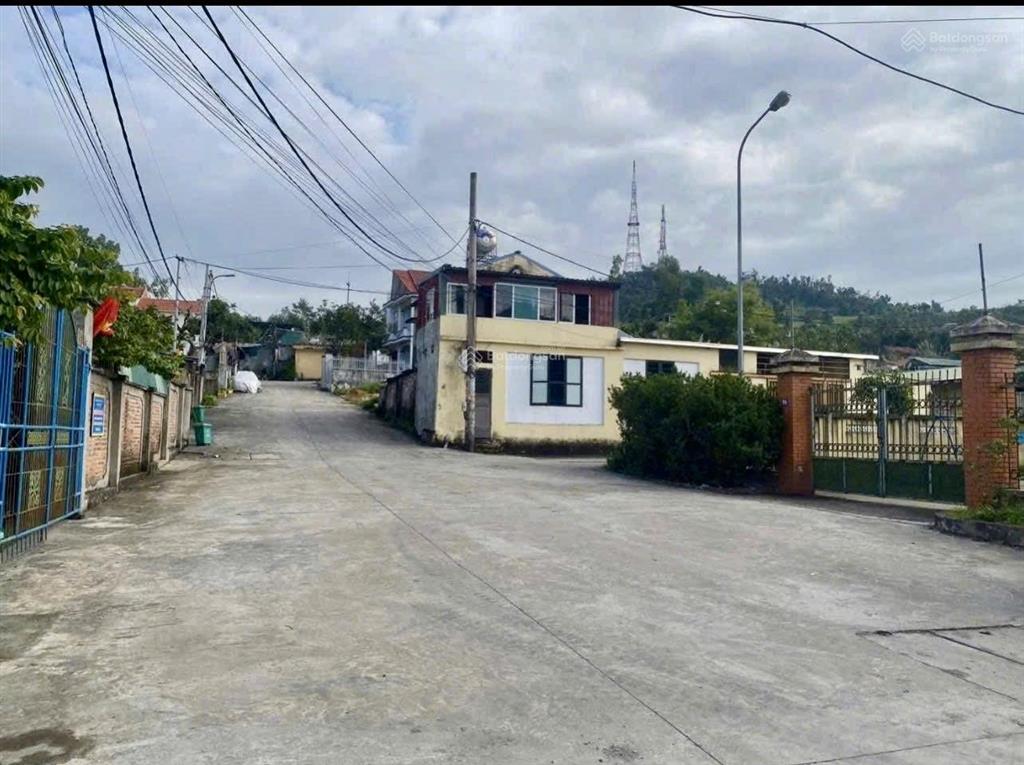 Cần bán lô đất chính chủ 75m2 sử dụng ở đối diện nhà văn hoá hà trung 3 ô tô tránh nhau thoái mái