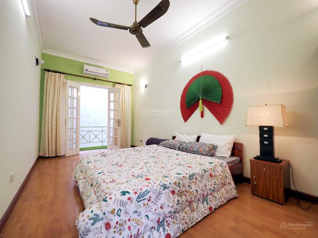 Nhà tại đào tấn 45m2x5t nhà 4 ngủ đẹp sạch sẽ đủ nội thất để ở phù hợp cho hộ gia đình chỉ 16tr/th