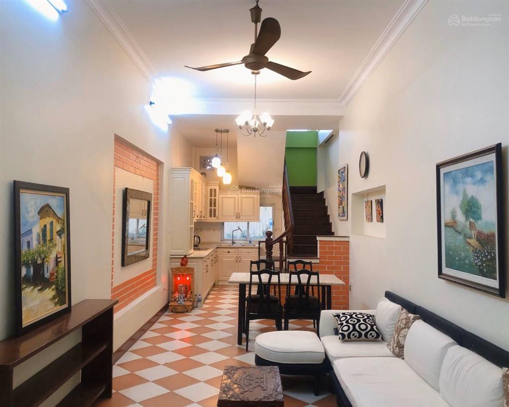 Nhà tại đào tấn 45m2x5t nhà 4 ngủ đẹp sạch sẽ đủ nội thất để ở phù hợp cho hộ gia đình chỉ 16tr/th