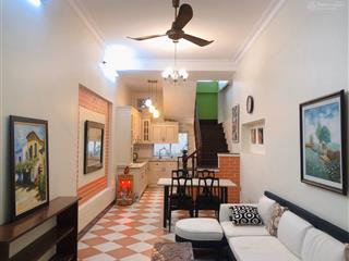 Nhà tại đào tấn 45m2x5t nhà 4 ngủ đẹp sạch sẽ đủ nội thất để ở phù hợp cho hộ gia đình chỉ 16tr/th