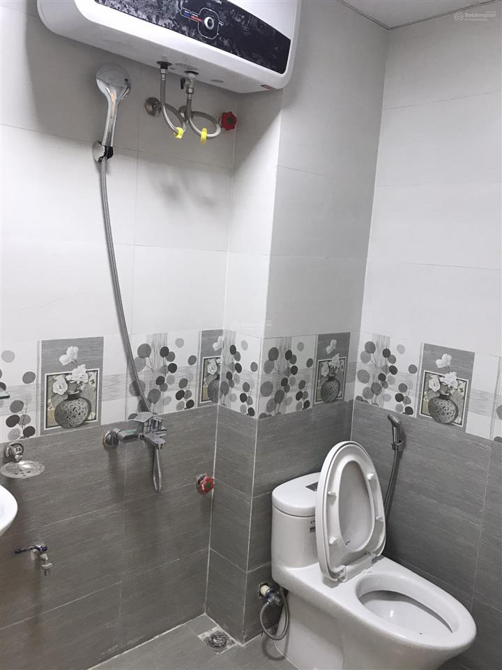 Khu phân lô hào nam 50m2x5t mt6m nhà sạch sẽ oto đỗ cửa vào nhà phù hợp nhà ở, vp, kdol giá 20tr