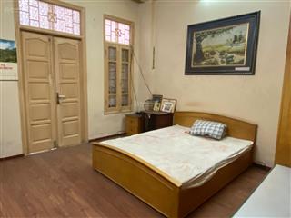 Khu vũ ngọc phanláng hạ hiếm có 70m2x4t ngõ xe ba gác nhà đủ nột thất, sân để 5 xe máy 22tr có tl