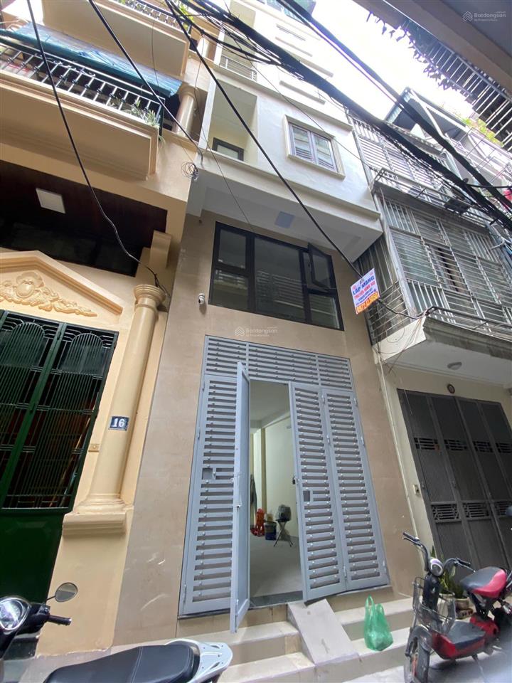 Nhà mới xây kim ngưu 40m2x7t mt4m có thang máy 5 phòng khép kín ngõ nội thất cơ bản oto đỗ cửa 25tr