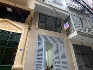 Nhà mới xây kim ngưu 40m2x7t mt4m có thang máy 5 phòng khép kín ngõ nội thất cơ bản oto đỗ cửa 25tr