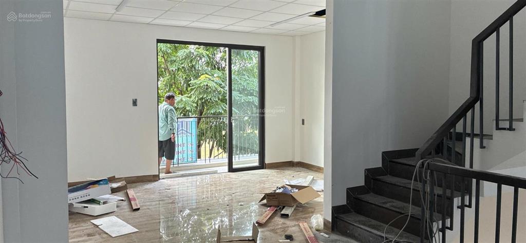 Chủ cần tiền xử lý bank bán rẻ căn shophouse hoàn thiện full nội thất chỉ 4 tỷ