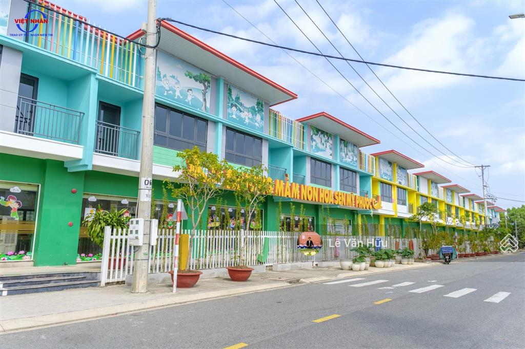 Căn shophouse oasis city 80m2 sổ hồng riêng chỉ 1,7 tỷ