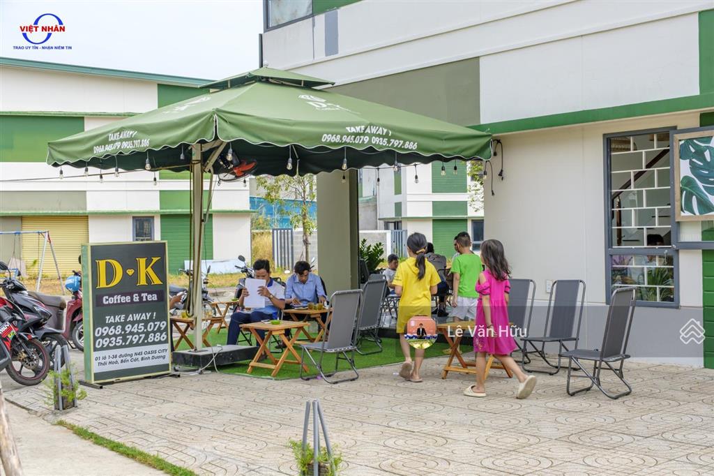 Bán căn shophouse 2 tầng 85m2 oasis city chỉ 1,7 tỷ